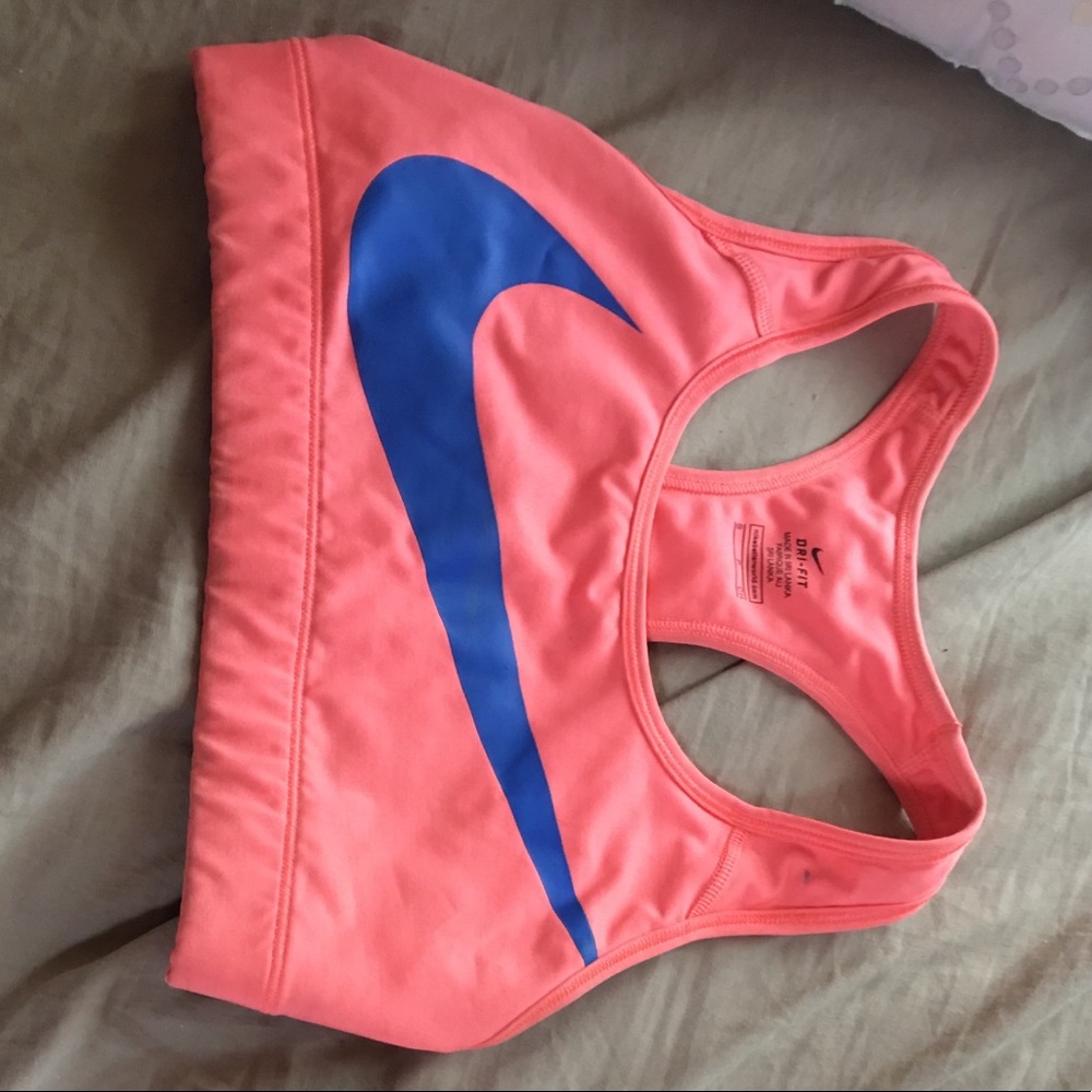 Nike sports bra